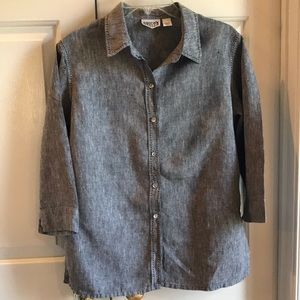 Chico’s linen top with stitching detail